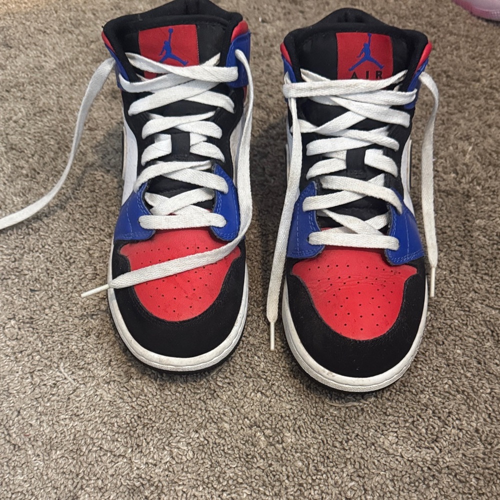 Air Jordan 1 Mid “Top 3” Kids Sneakers